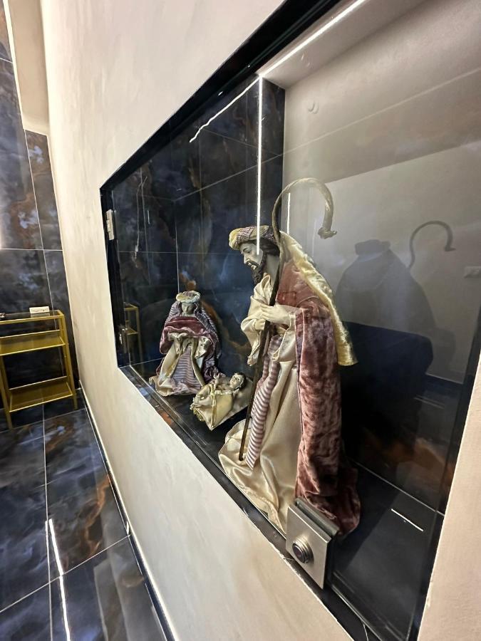 Apartamento La Dimora Di Pulcinella Nápoles Exterior foto